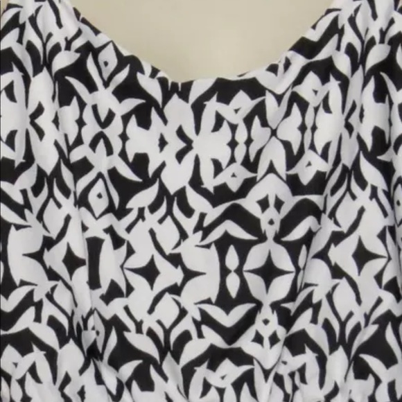 🎁 - Picture 3 of 8